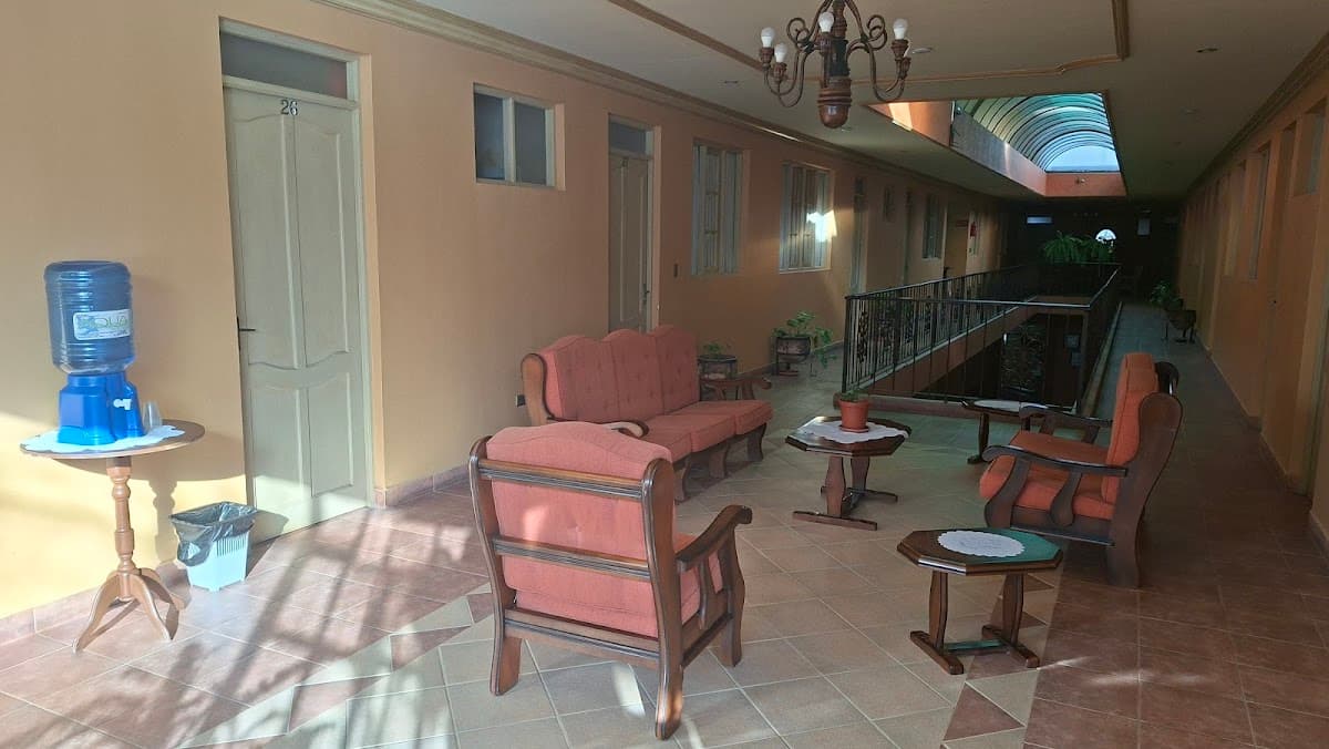 HOTEL MONSERRAT — foto