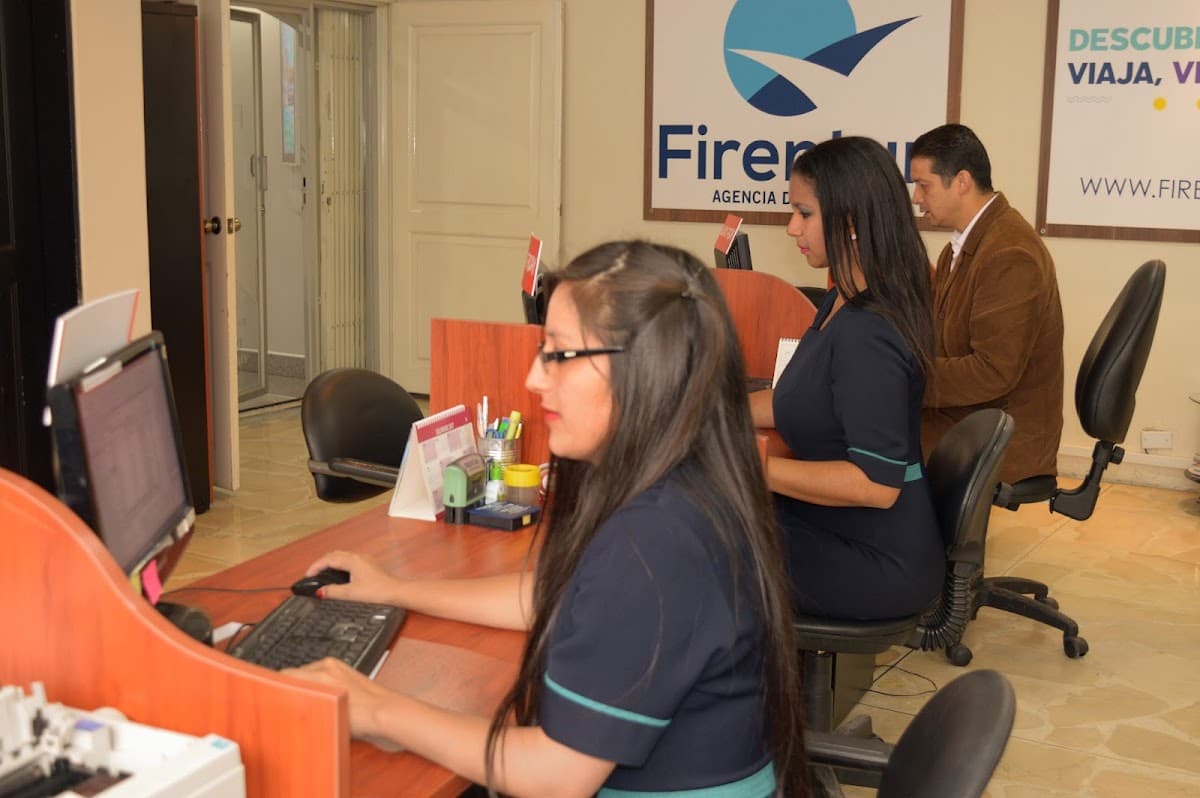 Agencia de Viajes Firentur en Quito — foto