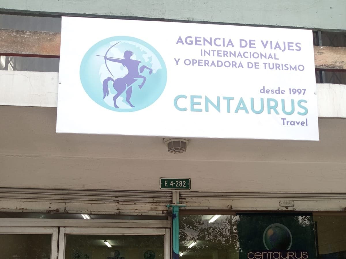 Agencia de Viajes Firentur en Quito — foto