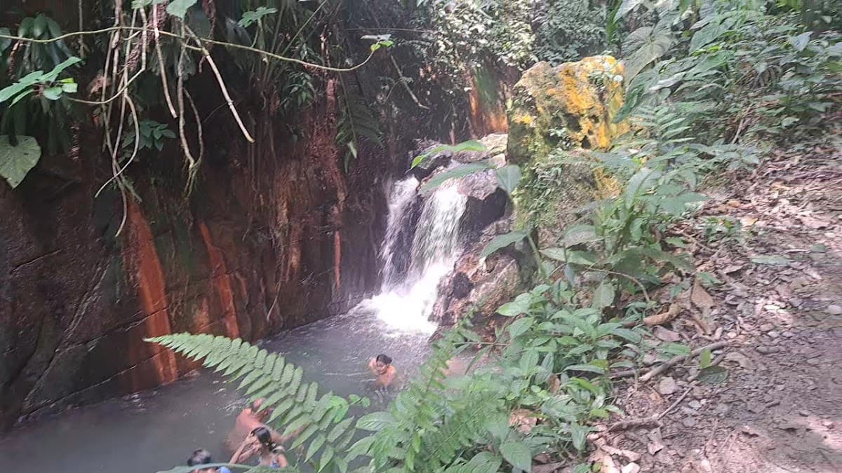 Cascada Cueva del Oso — foto