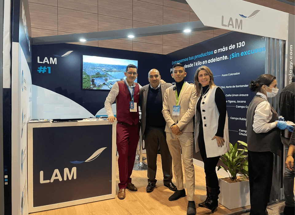 LAM LOGISTICA - Empresa de Transporte de Carga — foto
