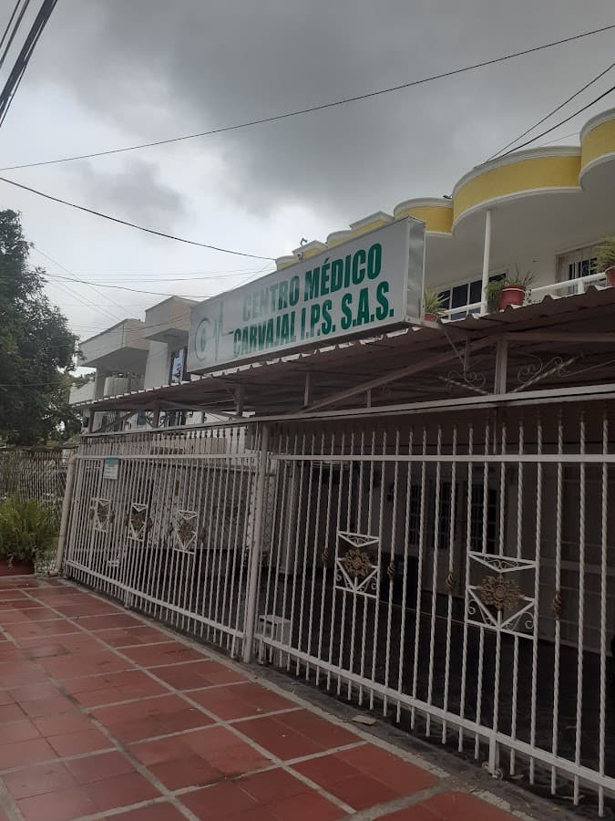 Centro Médico Carvajal — foto