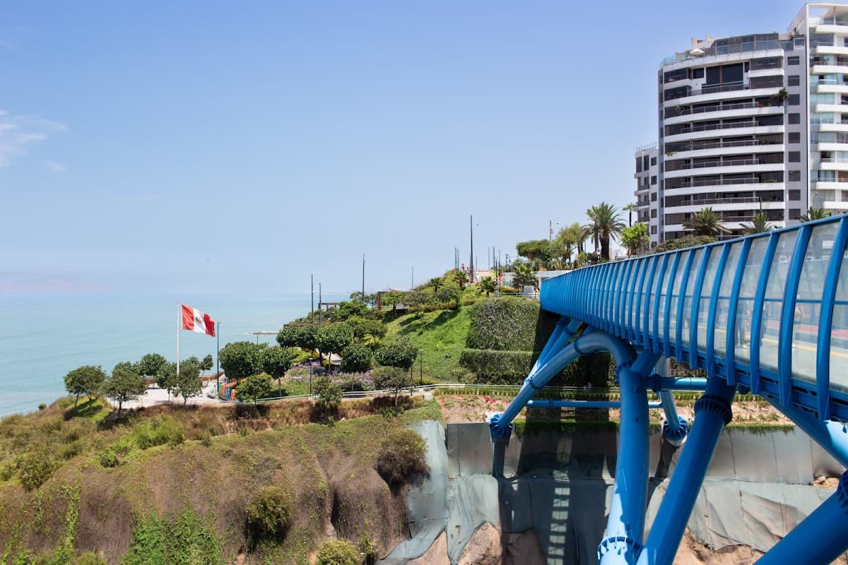 Mirador de la bandera & letras de la ciudad