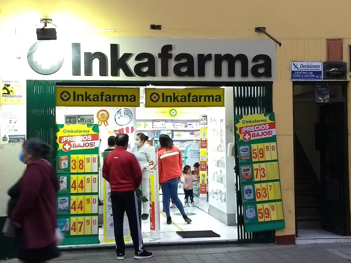 INKAFARMA — foto