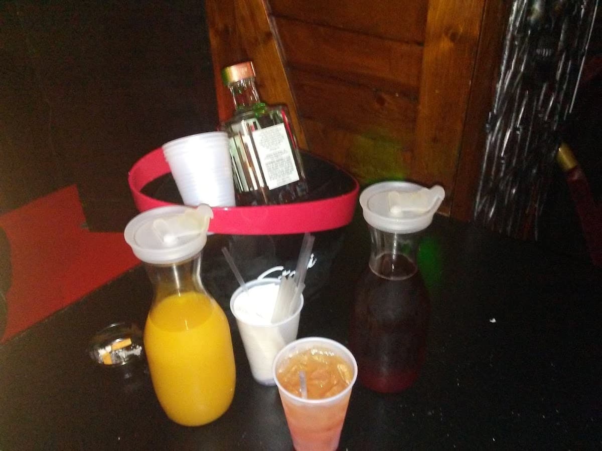 Ebar Club 13 — foto
