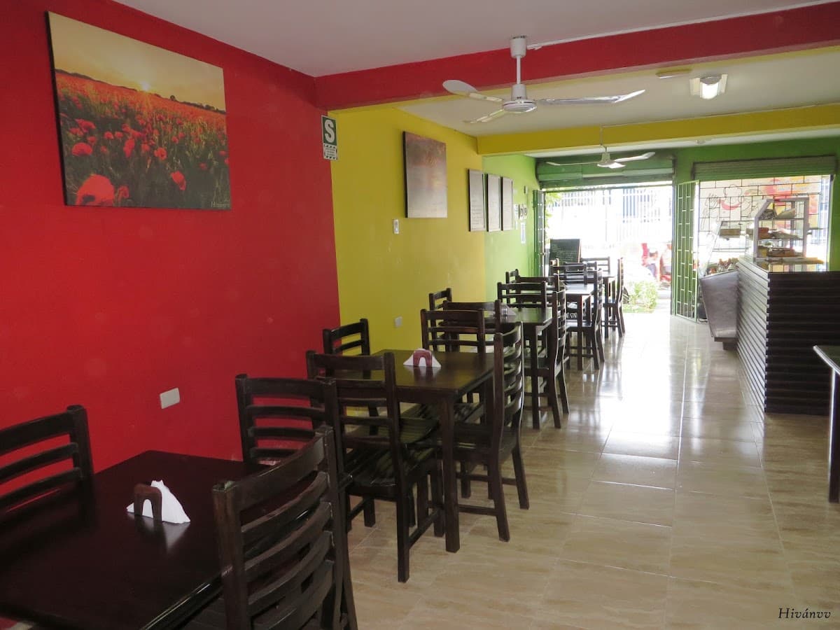 Restaurante-Café-Juguería "Héctor" — foto