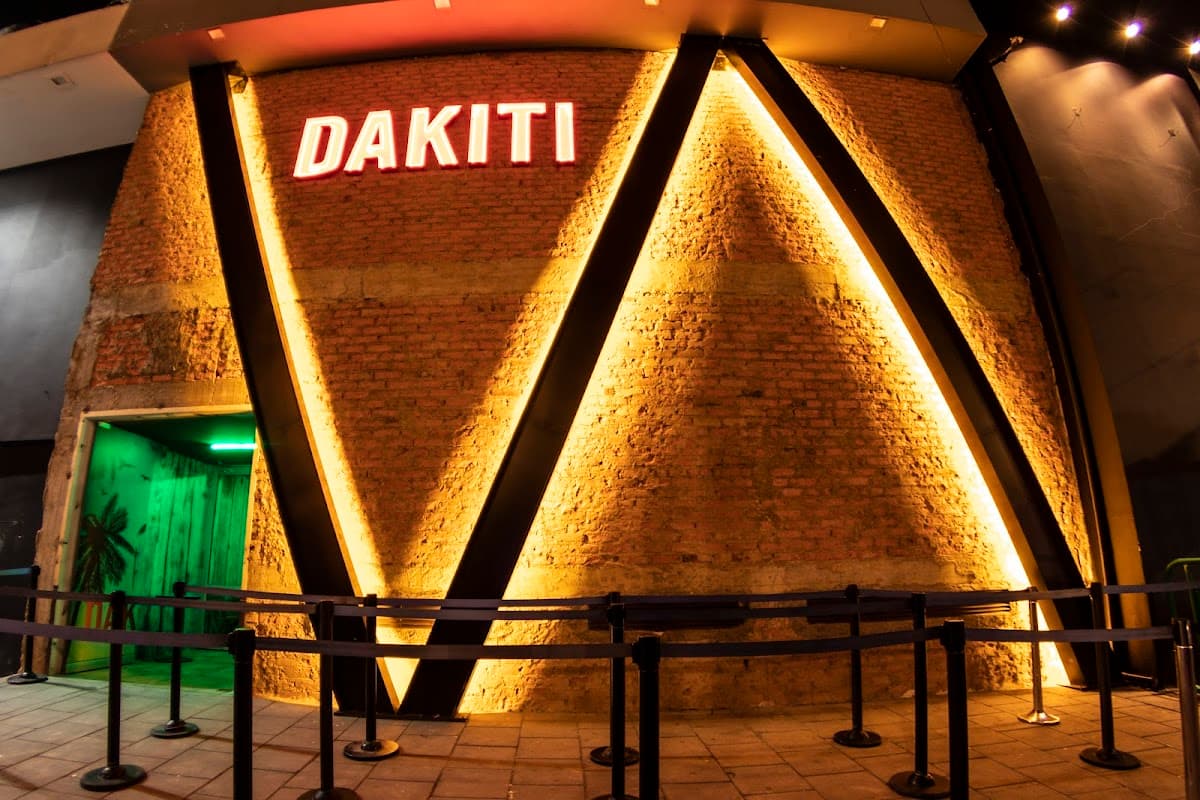 Dakiti Bar