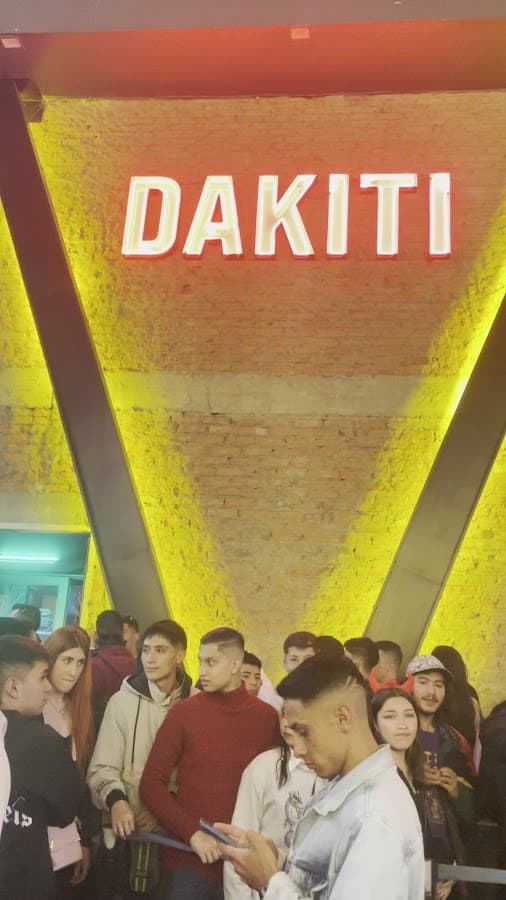 Dakiti Bar — foto