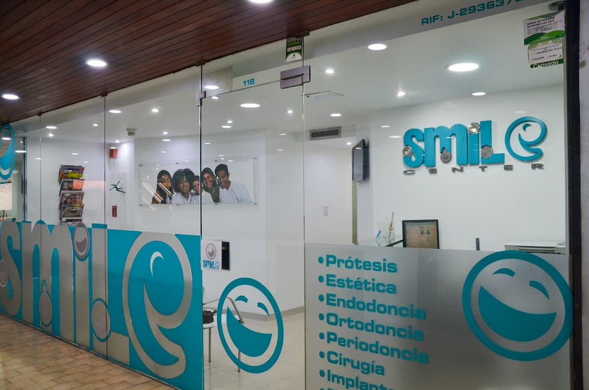 Smile Center - Emergencias Odontológicas en Caracas — foto