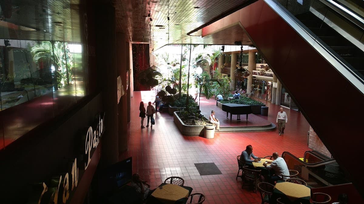 Ago Moda — foto