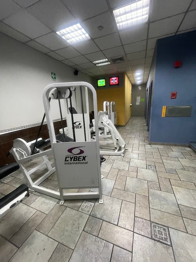 Gym Daniels Fitness Center — foto