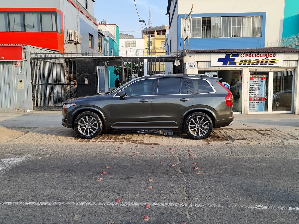 RentaFacil Rent a Car — foto
