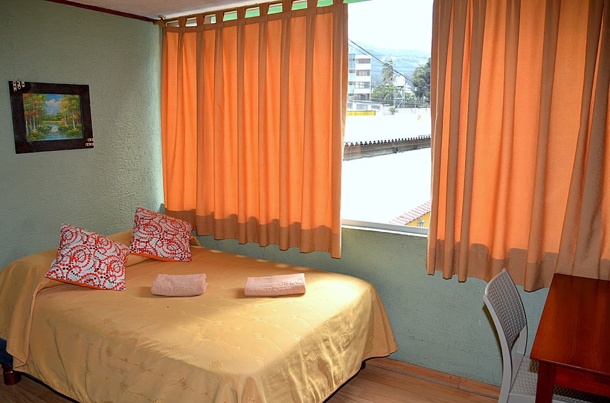 Hostal Terra 2 - El Condado — foto