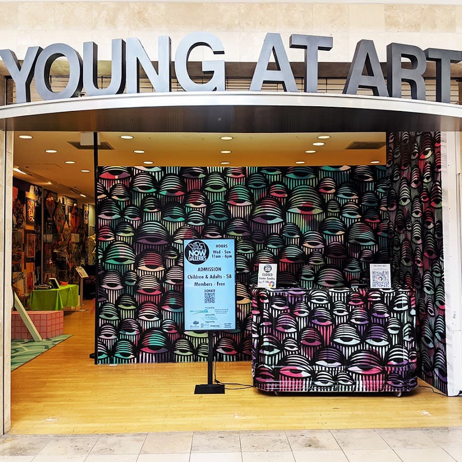 Young At Art Museum — foto