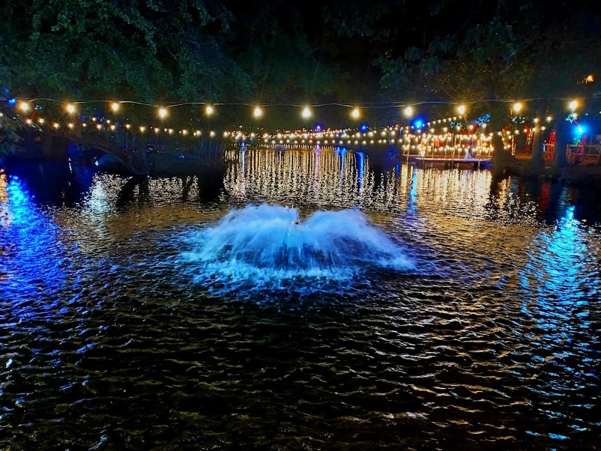 Espejo de agua del Parque Playa — foto