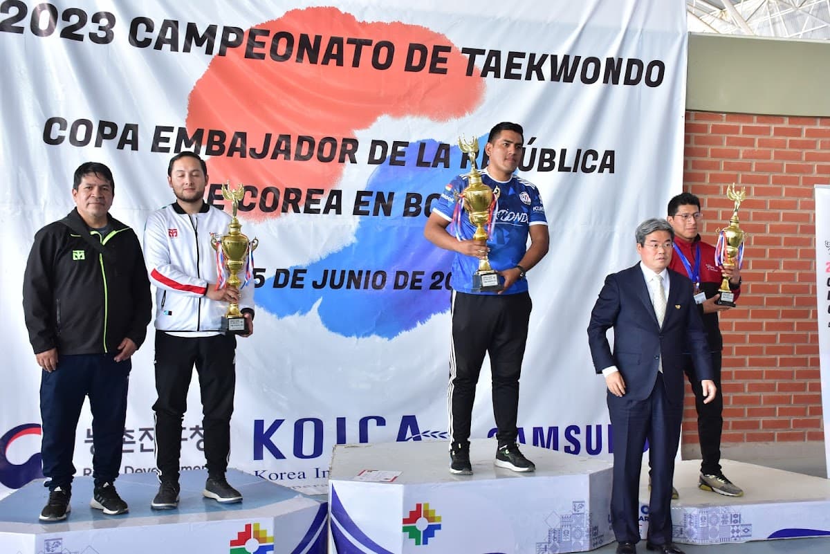 CENTRO DE ARTES MARCIALES COCHABAMBA — foto