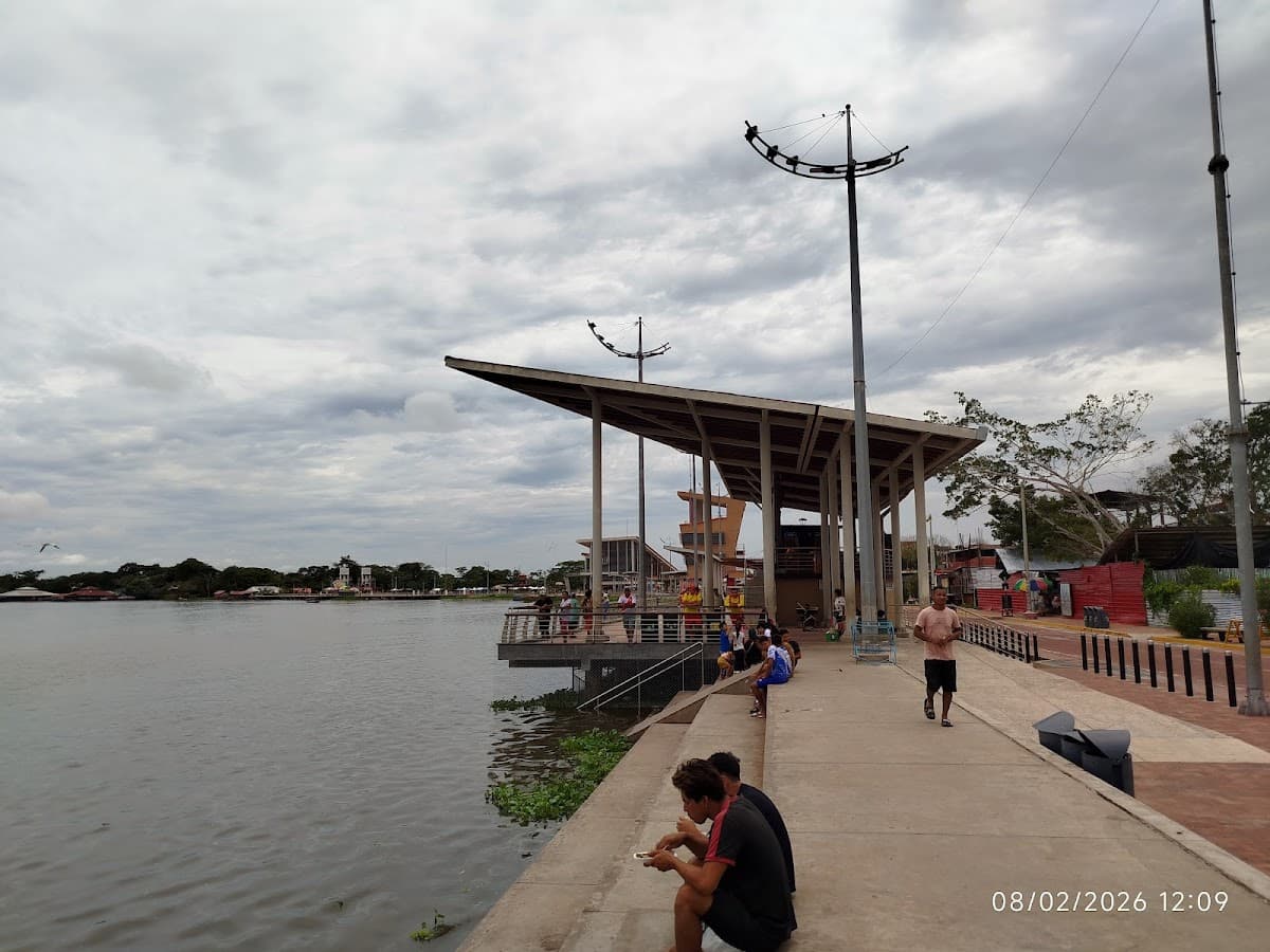 Boulevard de Yarinacocha — foto