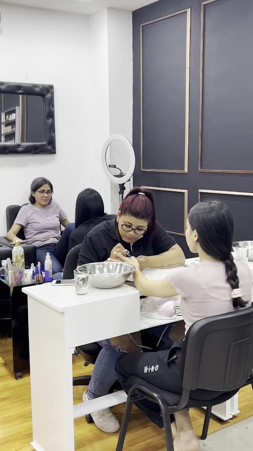 Master Class Peluquería, Barbería, spa de uñas — foto