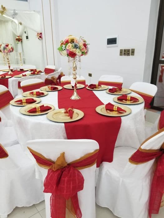 Salón De Eventos Dennis