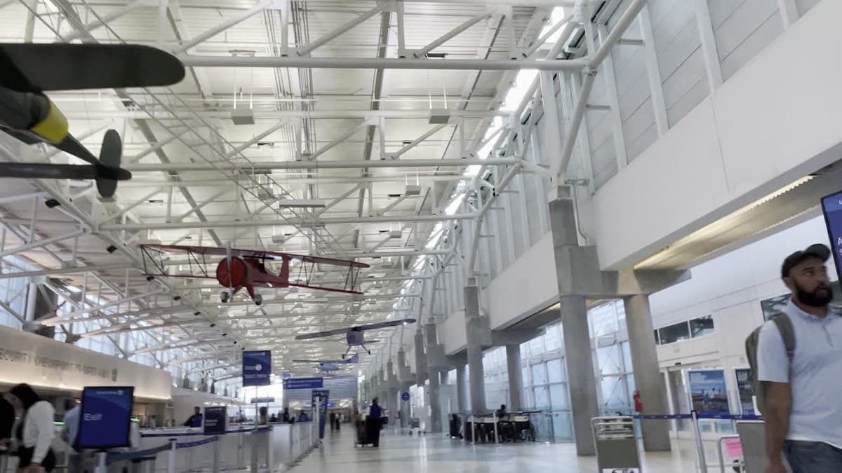 Aeropuerto Internacional de Fort Lauderdale-Hollywood — foto