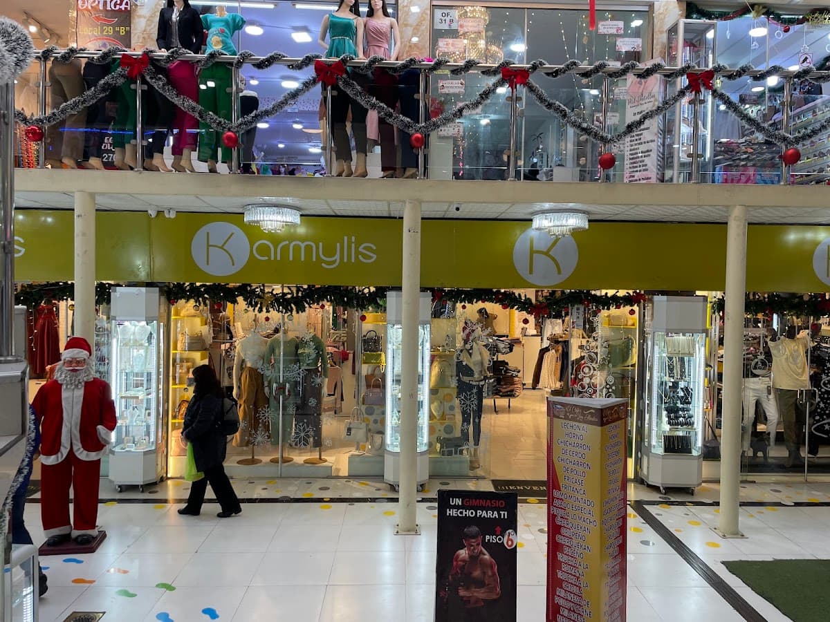 Centro Comercial Plaza Real — foto