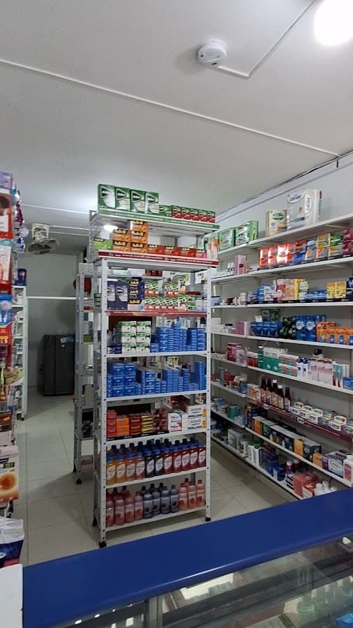 Droguería Económica Centro — foto