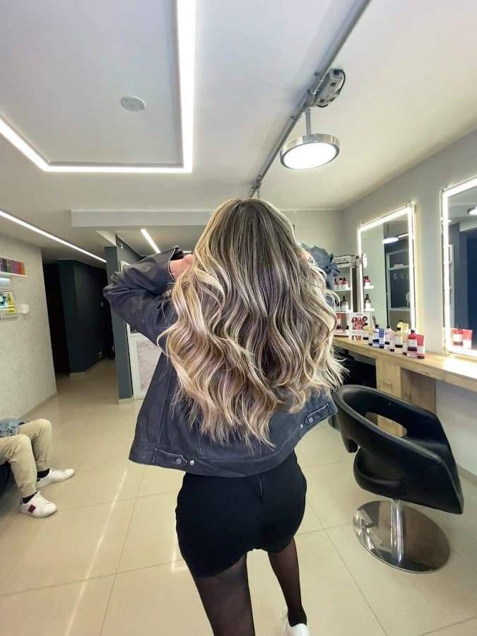 Madox Hair Salon — foto