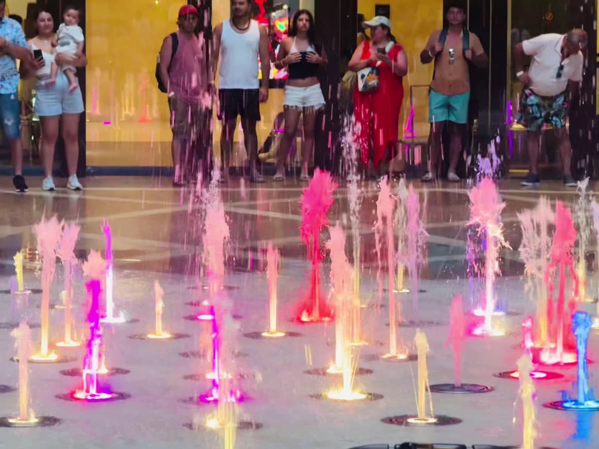 Centro Comercial La Serrezuela — foto