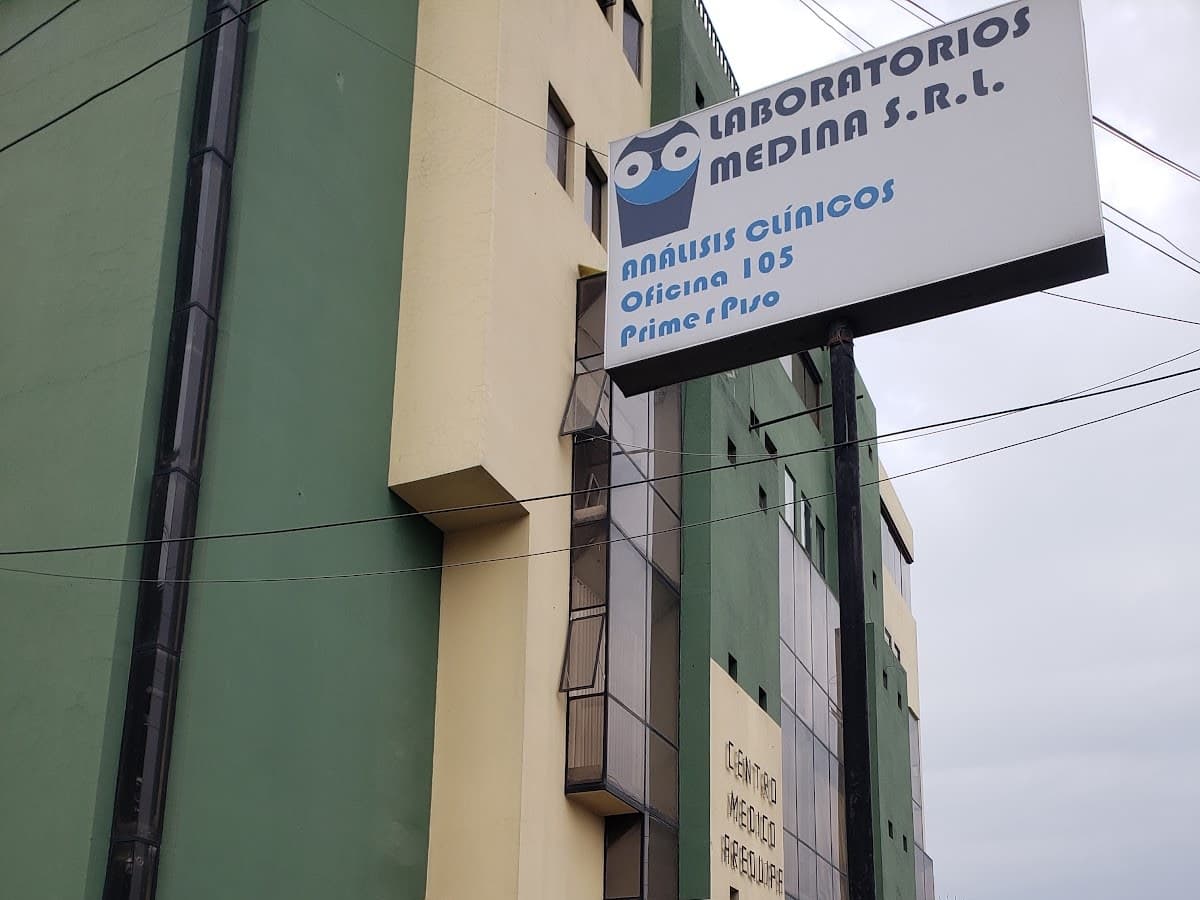 Farmacia Clinica Arequipa — foto