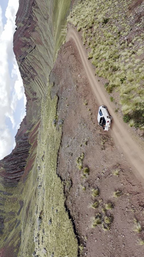 4x4 Cuzco Rent a Car — foto