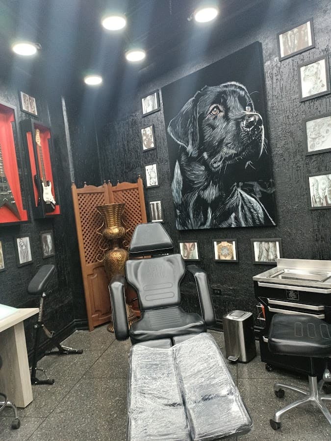 Anaidtattoo & Bodypiercing
