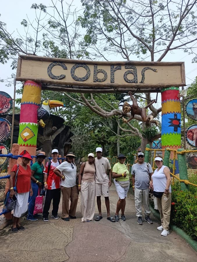 Agencia de Viajes de Pueblo en Pueblo — foto