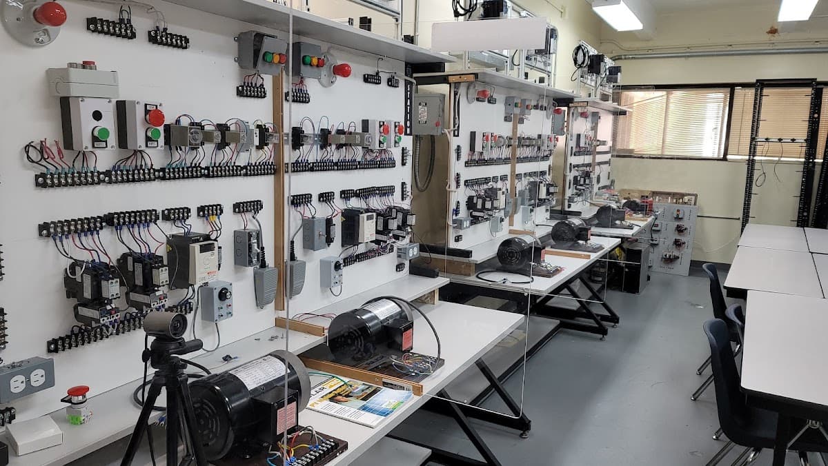 CBT Technology Institute – Flagler Main Campus — foto
