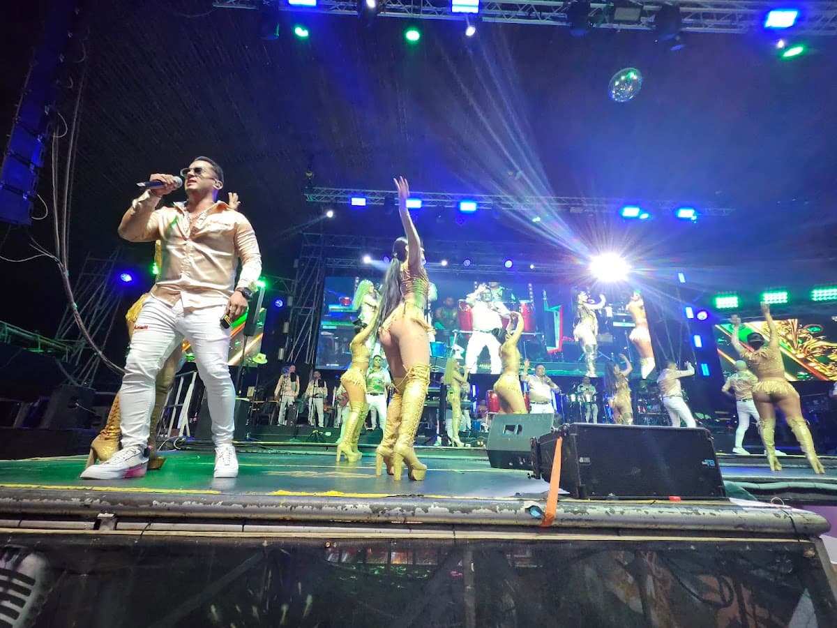Pardos Explosión De Iquitos