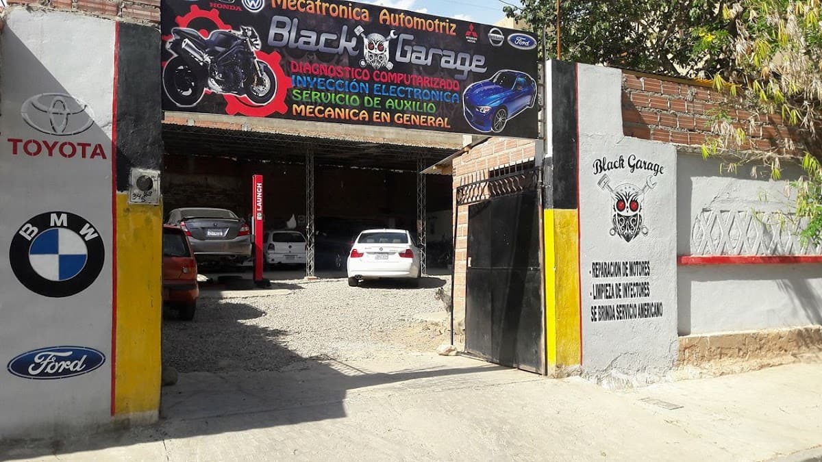 TALLER MECÁNICO AUTOMOTRIZ BLACK GARAGE — foto