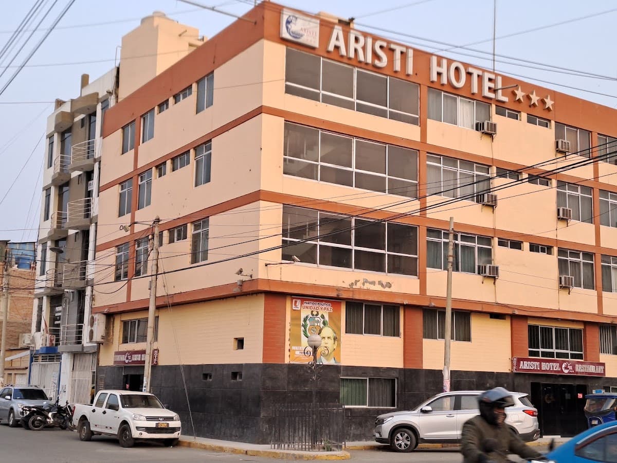 Aristi Hotel — foto