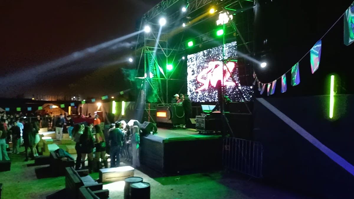 LA SANDUNGA - Open Air Club — foto