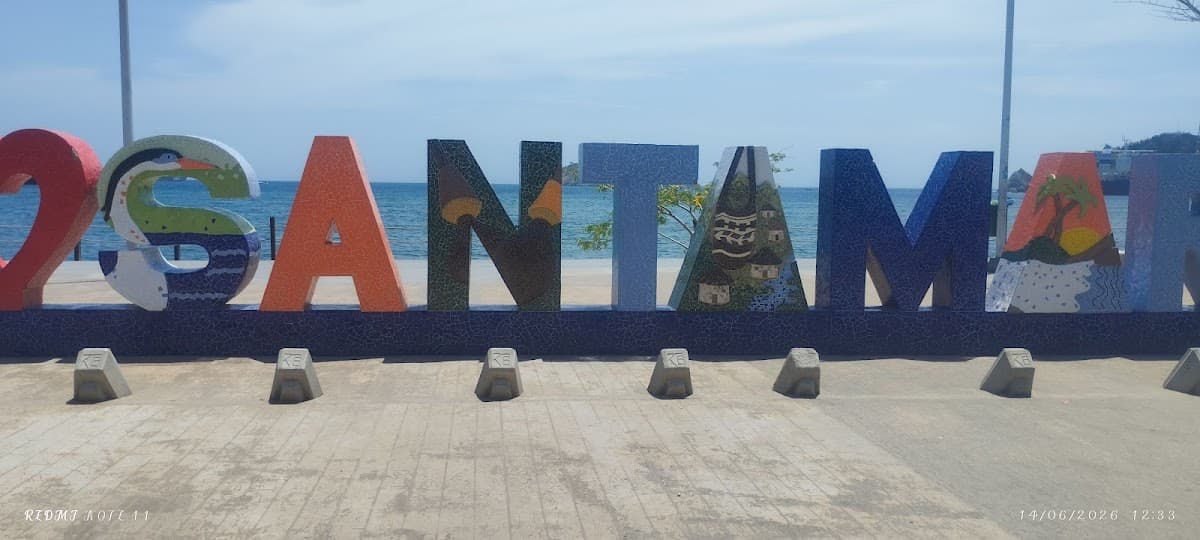 Parque Camellón Rodrigo de Bastidas — foto