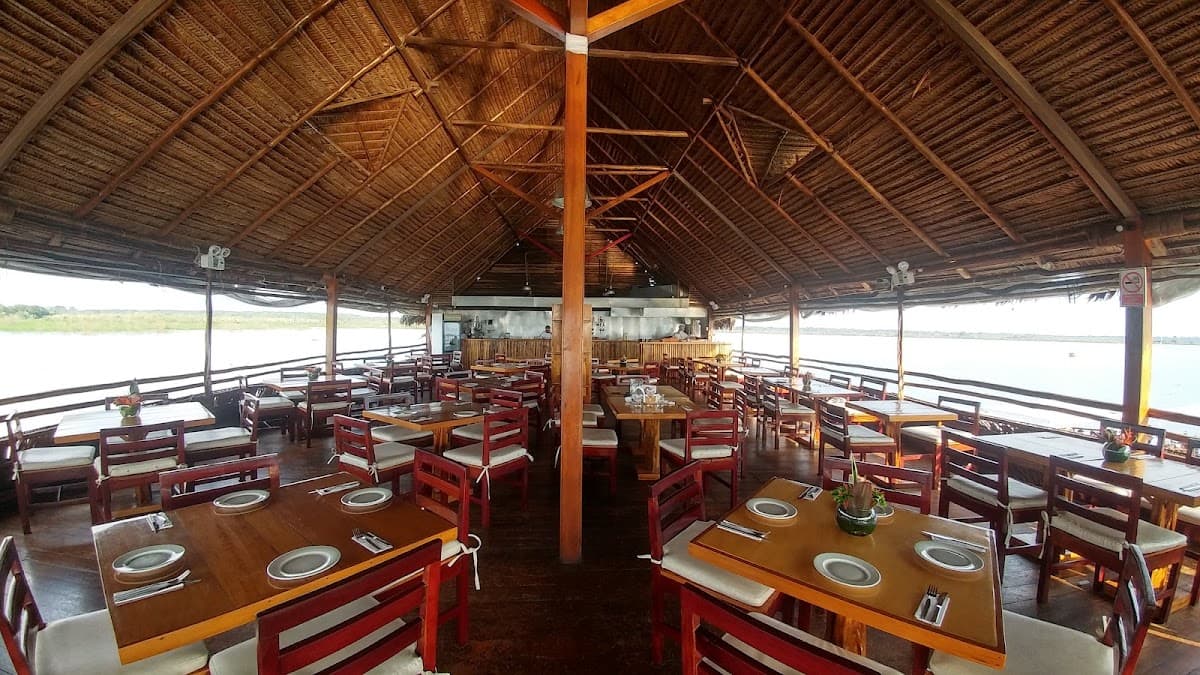 Embarcadero Restaurante Al Frío y al Fuego