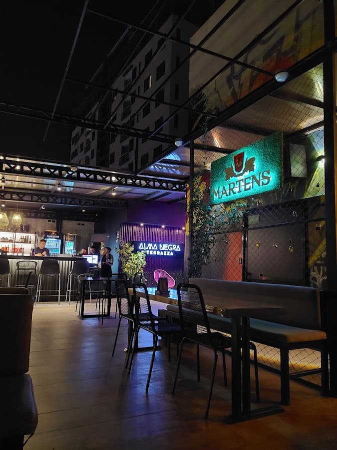 Alma Negra Bar