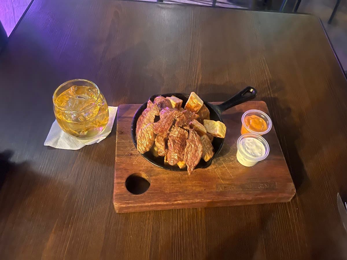 Alma Negra Bar — foto