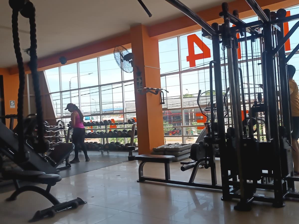 PANTERA FITNESS CENTER — foto