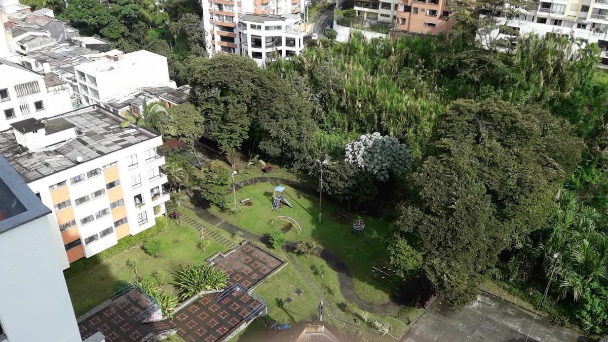 Parque de PINARES 1 — foto