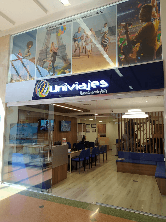Agencia de Viajes Univiajes — foto