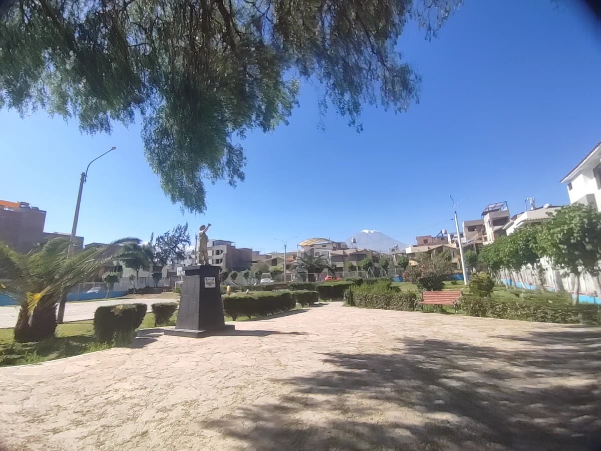 Parque Del Niño - Campiña Dorada — foto
