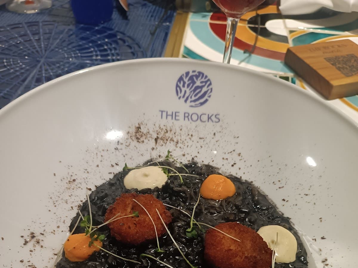 The Rocks Caracas — foto