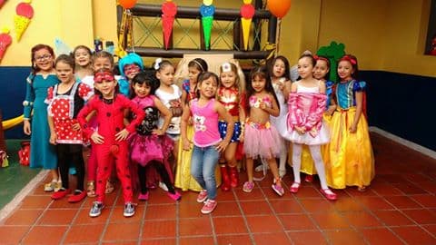 colegio pequeños gigantes