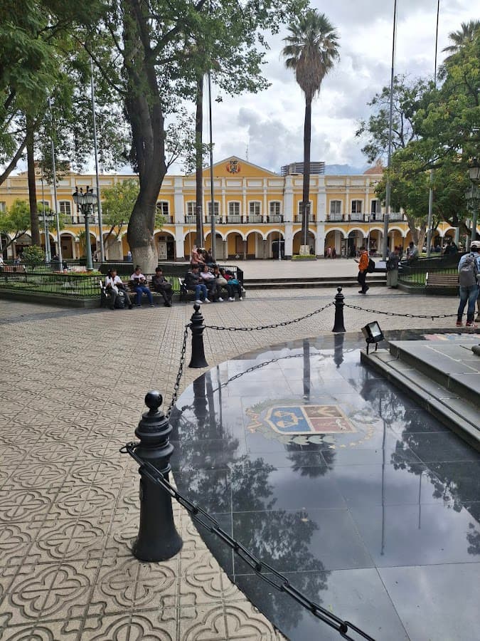 Hotel Pairumani — foto