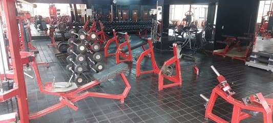 FULL FIT TRAINING GYM — foto
