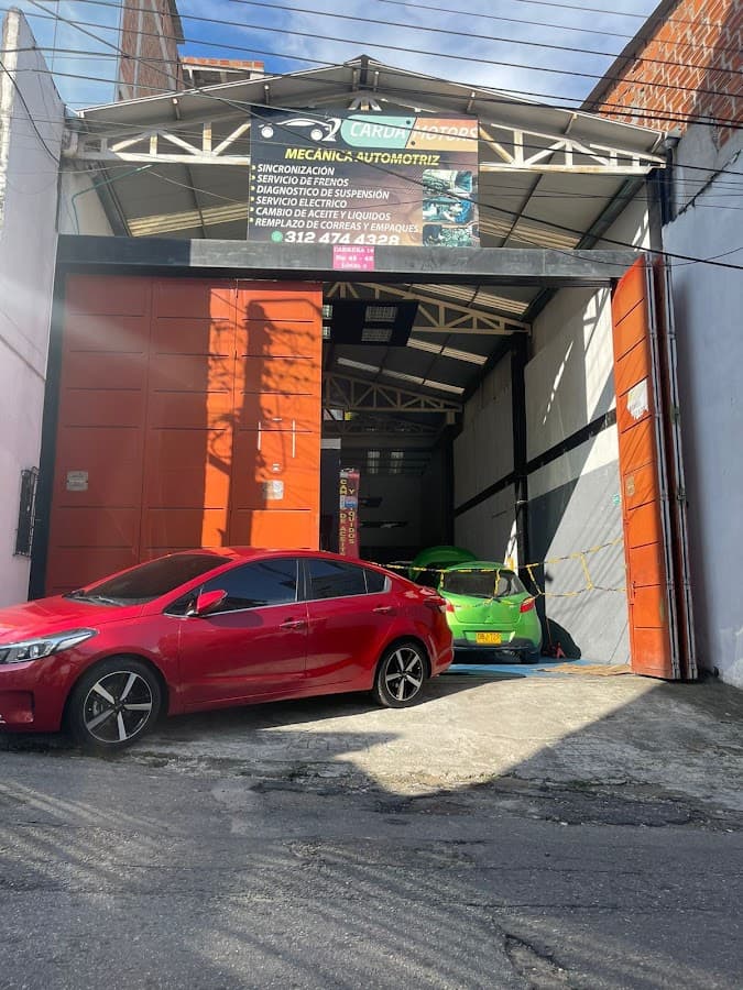 Taller Automotriz CARDAMOTORS — foto